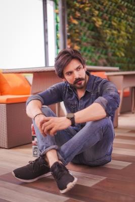 Ersiz uy bekasi (foto) Alena Vodonaeva, Jinsiy aloqa uyi, Menshchikov