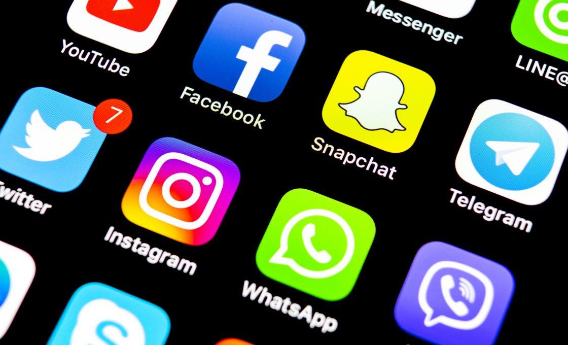 Sri Lanka- Government clarifies no move to register social media users