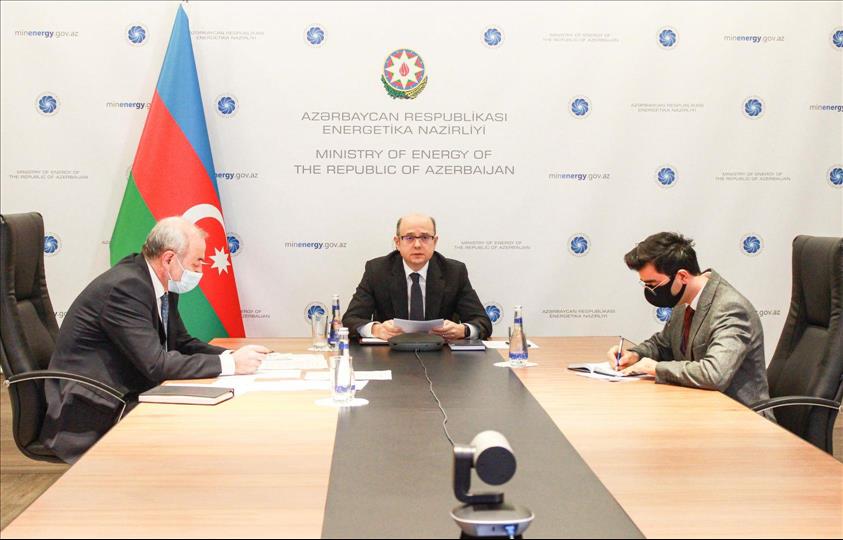 Projects on using renewable energy sources discussed in Azerbaijan (PHOTO)