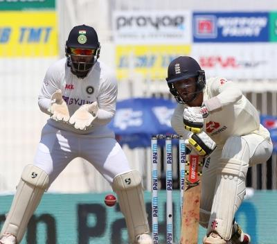 2nd Test: India in command as England reach 106/8 at Tea - Vimarsana News