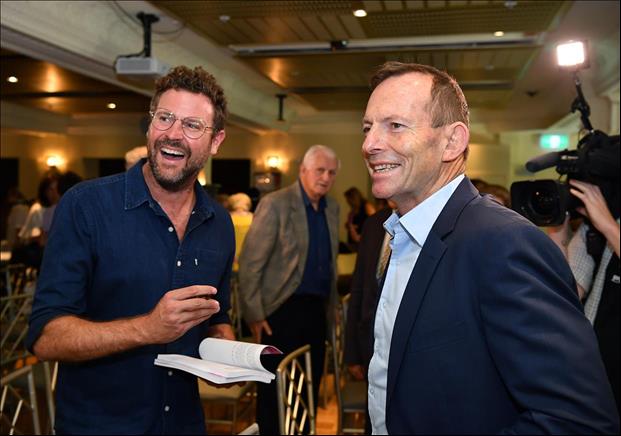 Cartoonist Johannes Leak is not known for his portraits so why is he being given $40,000 to do Tony Abbott's? - Vimarsana News