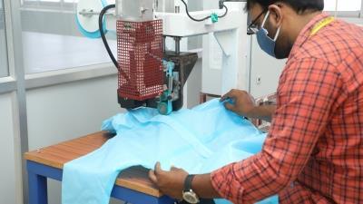 Vee Technologies creates 'world-class' PPE kits machines - Vimarsana News