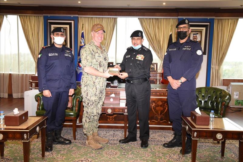 Kuwait- Interior ministry official, US Centcom Naval Commander discuss cooperation - Vimarsana News