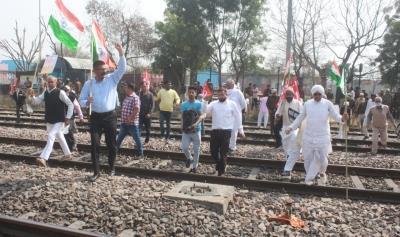 'Rail Roko' has no effect on train movement in Gurugram - Vimarsana News