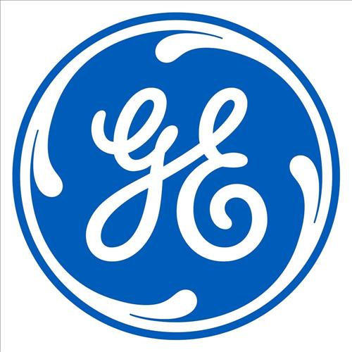 GE provides scholarships for Baghdad Business School students to strengthen language and business skills