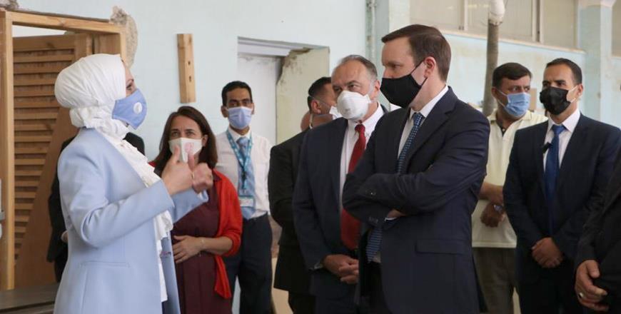 Jordan- US Senator Murphy visits training centre run by UNRWA in Wadi Seer