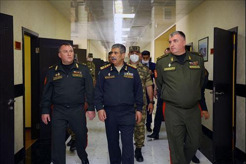 Azerbaijani, Belarus defence cheifs visit military units [PHOTO/VIDEO]