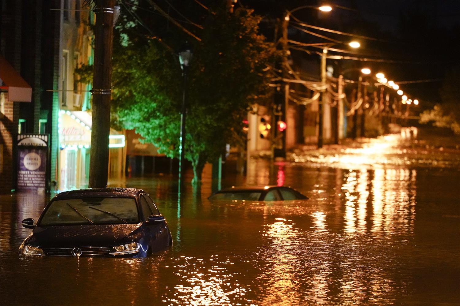 Hurricane Ida: 2 reasons for its record-shattering rainfall in NYC and the Northeast long after the winds weakened
