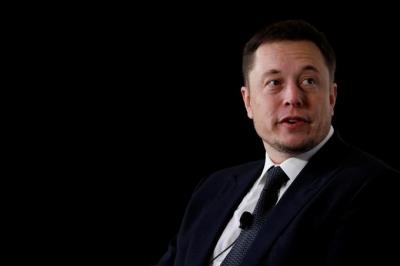  Musk renews vow to 'extend life to Mars' as personal fortune keeps growing 