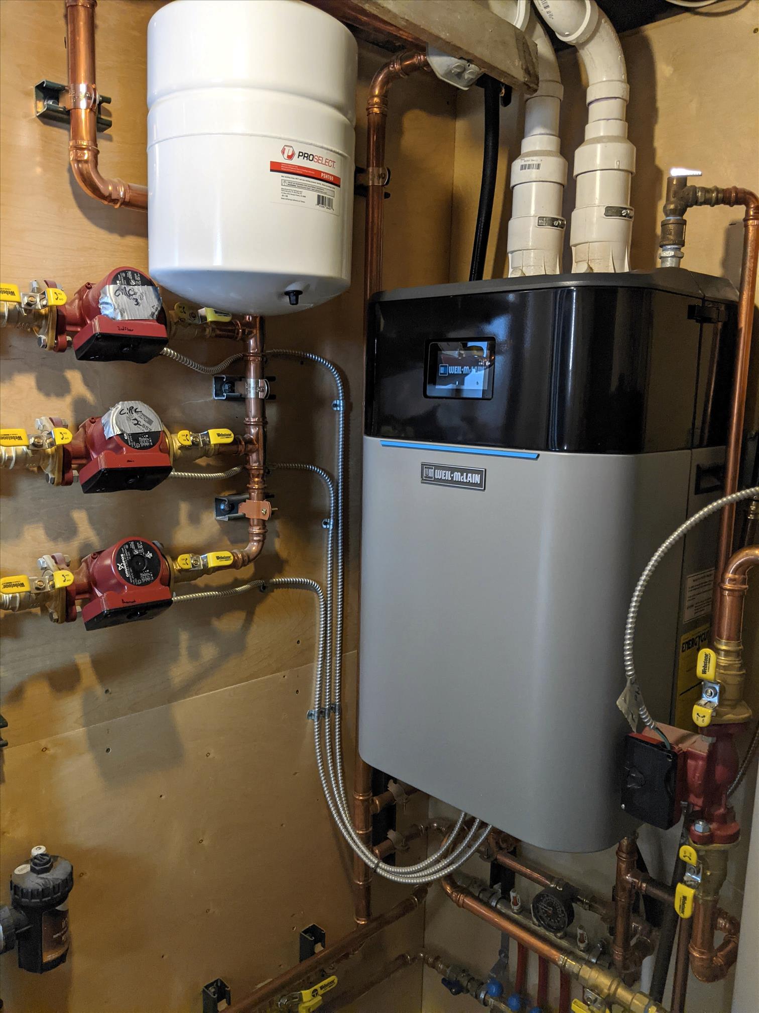 Advanced, Efficient Boiler System Helps Revitalize CenturyOld Home