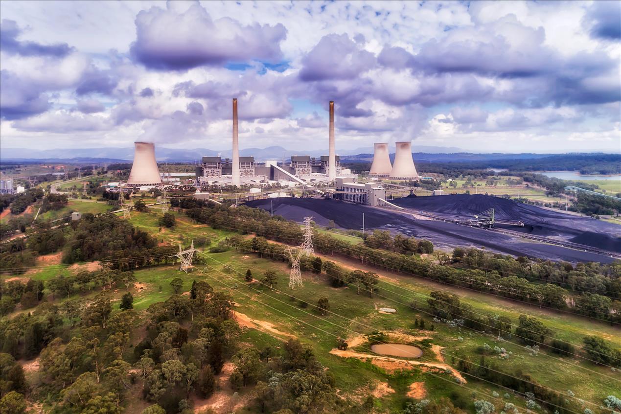 Coal plants are closing faster than expected. Governments can keep the exit orderly