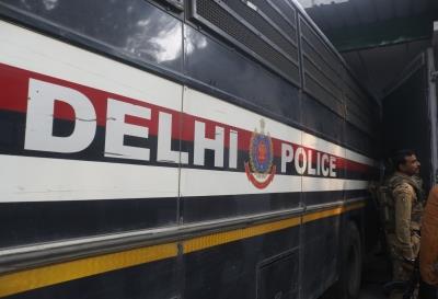  Illegal arms trade busted in Delhi, 4 held 