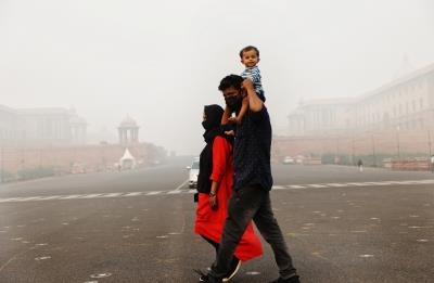  Mainly clear sky, very poor air quality in Delhi-NCR 
