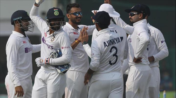 India vs New Zealand: Axar, Jadeja shine in second session
