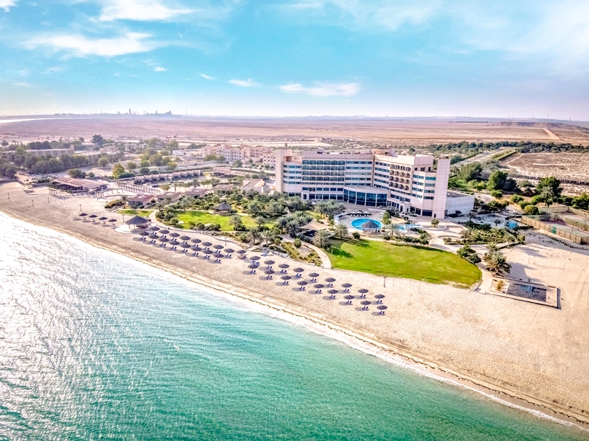 Celebrate UAE’s Golden Jubilee at   Danat Hotels & Resorts in the Western Region