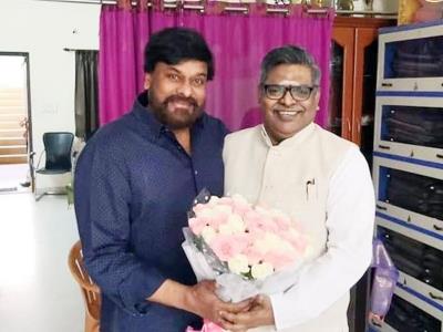  Chiranjeevi on Sirivennela: We were hoping to get advanced treatment for him 