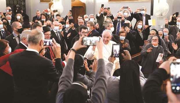 Qatar - Pope urges European unity amid migrant influx