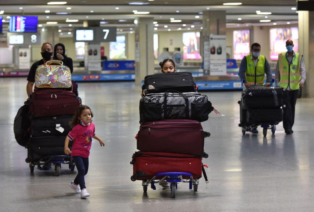 Omicron: Arabs restrict flights, Morocco closes borders