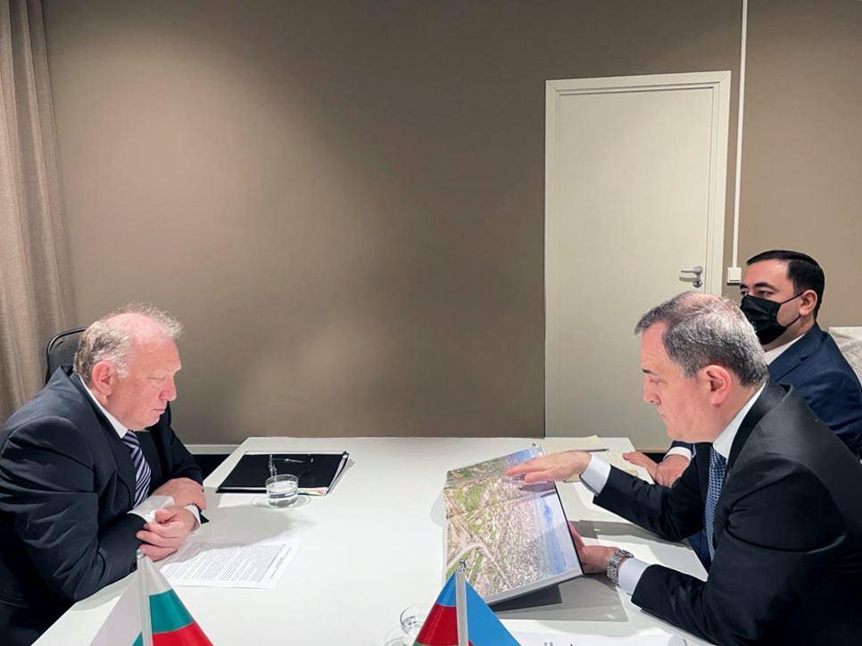 Azerbaijan, Bulgaria eye prospects of political, energy co-op