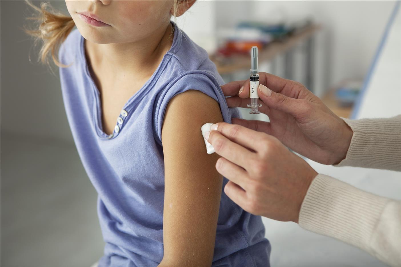 Is your child frightened of needles? Here's how to prepare them for their COVID vaccine