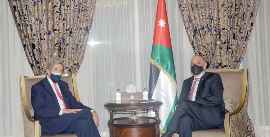 Jordan - PM receives US Special Presidential Envoy for Climate John Kerry