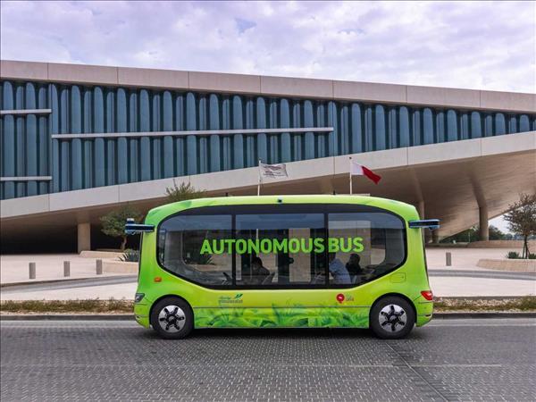 Self driving minibus trial starts at Qatar Foundation campus