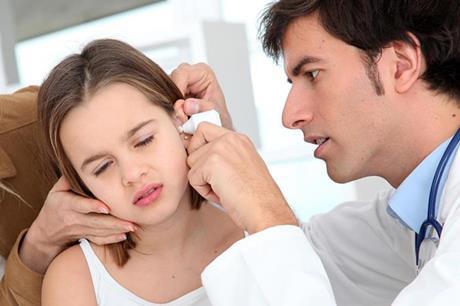 الاردن - طرق تسكين ألم الأذن عند الأطفال في المنزل
