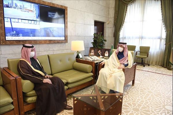 Governor of Riyadh region meets Ambassador of Qatar