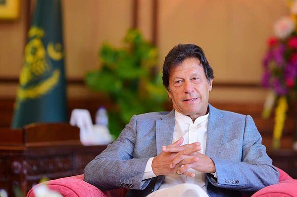 Imran Khan appreciates financial assistance given to Sri Lankan family