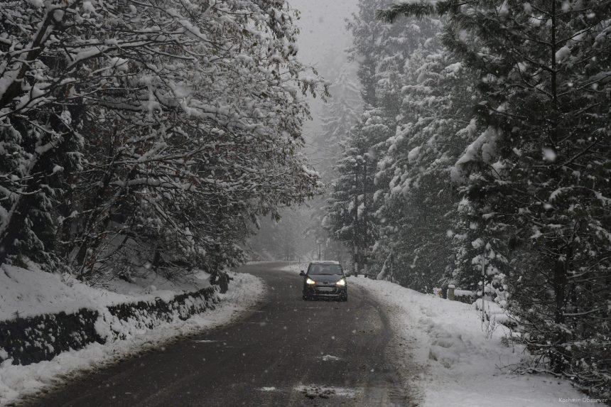 Fresh Snowfall In Higher Reaches Of Kashmir