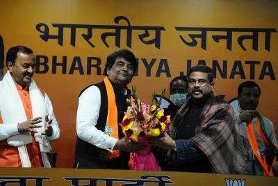  After resigning from Cong, RPN Singh joins BJP 