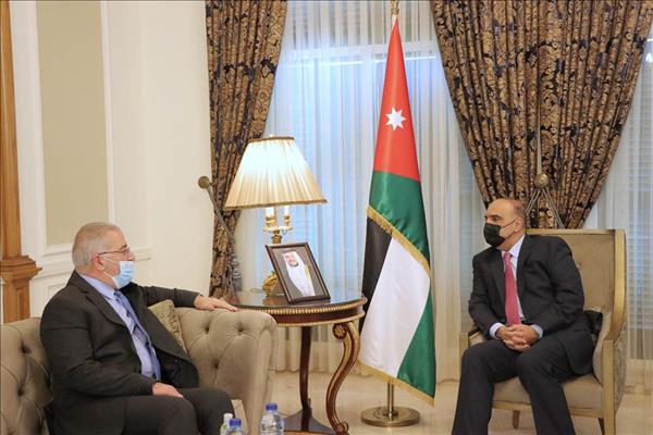 Jordan - PM, Palestinian transport minister discuss ties