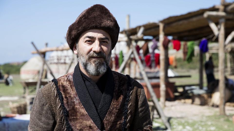 Ertugrul Star Ayberk Pekcan (Artuk Bey) Dies of Cancer