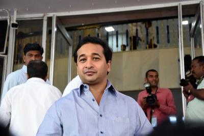  SC asks Nitesh Rane to surrender, grants 10-day protection from arrest 