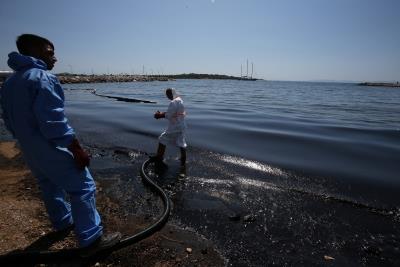  Peru bars Repsol executives from leaving country after oil spill 