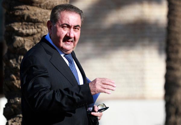 UK - Iraq ex-foreign minister Zebari ruled out of presidential race Iraqi politician Hoshyar Zebari speaks during a press conference in the Green Zone in Baghdad, on Sunday (AFP photo)