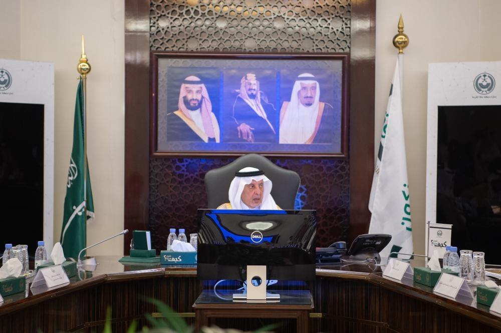 السعودية - أمير مكة يرأس اجتماع لجنة الحج المركزية