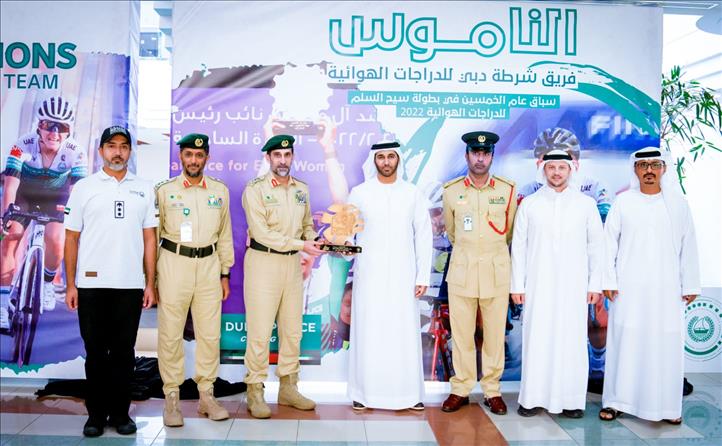 القائد العام لشرطة دبي يستقبل اللجنة المنظمة لبطولة السلم للدراجات الهوائية' 
