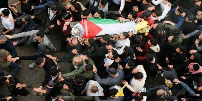 فلسطين - جماهير الخليل تشيع جثمان الشهيد عمار أبو عفيفة