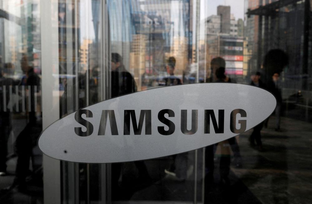 Samsung In Talks To Hike Chipmaking Prices By Up To 20%: Bloomberg