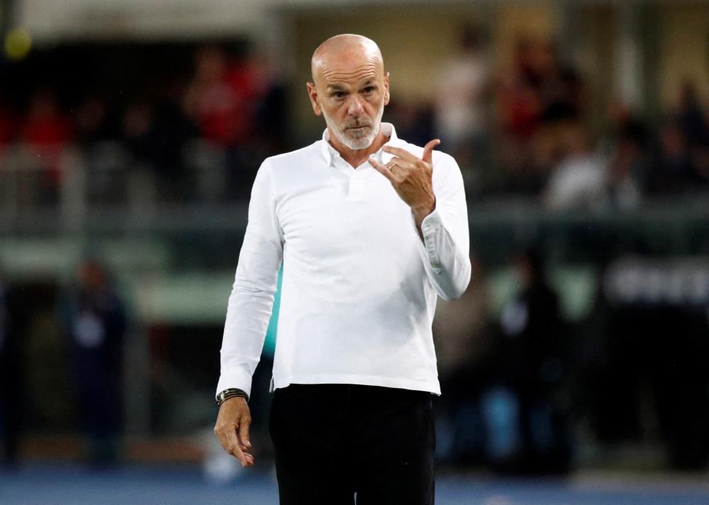 Pioli Urges AC Milan To Focus On Atalanta Game With Title In Sight