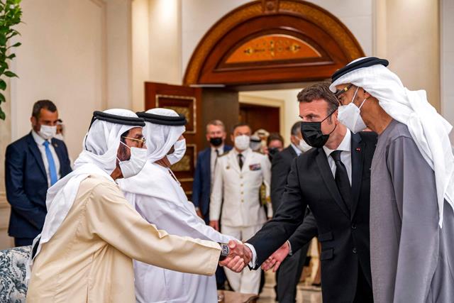 New UAE President Meets Macron As World Leaders Stream In