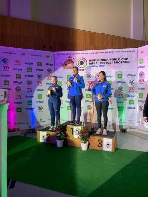 Sift Kaur Samra Makes It 10 Gold Medals For India At Suhl Junior World Cup