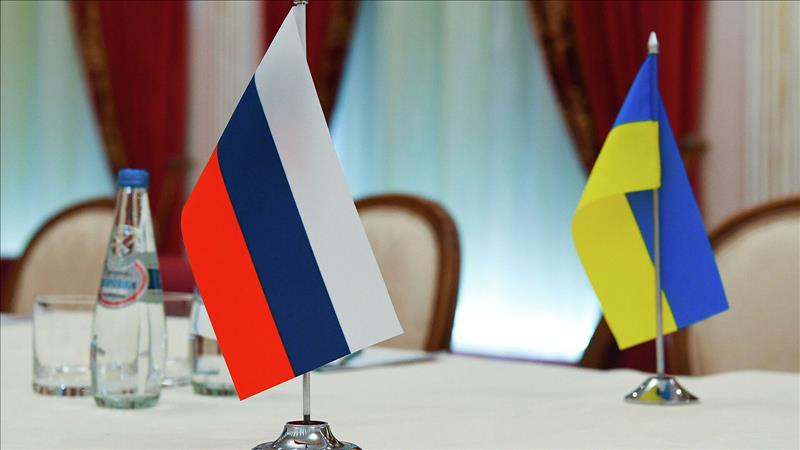 روسيا وأوكرانيا تعلقان مفاوضات السلام لإنهاء الحرب' 