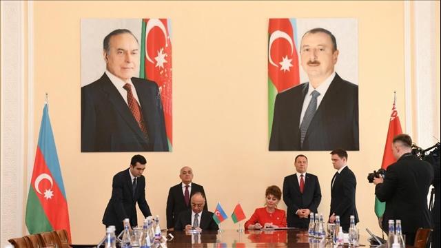 In Baku, Belarus, Azerbaijani Premiers Ink Co-Op Accords, Call For Exploring Every Avenue