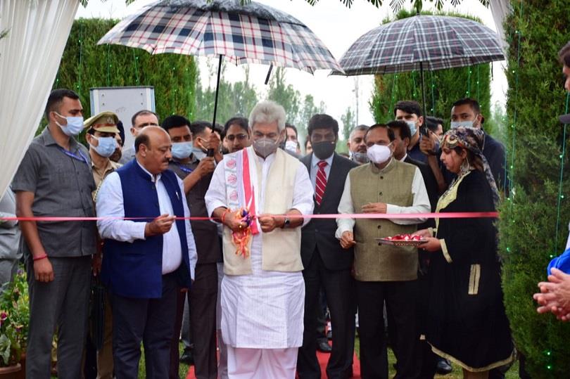 LG Inaugurates Flower Show-2022 At Srinagar's Botanical Garden