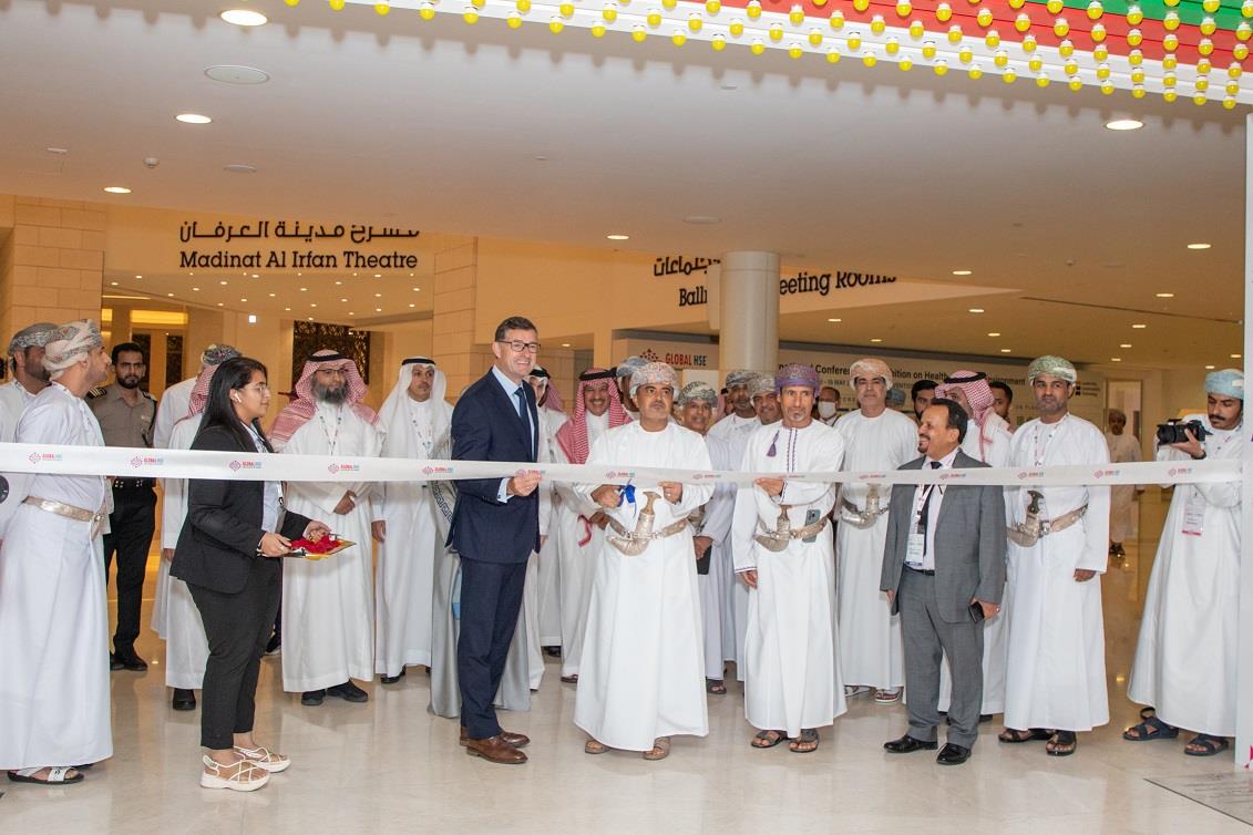 OMAN SHELL HELPS RAISE ROAD SAFETY AWARENESS AT THE 8TH GLOBAL HSE CONFERENCE AND EXHIBITION