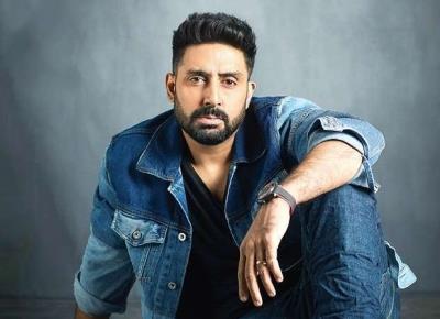  Abhishek Bachchan Mourns Death Of Stylist Who Stitched His First Suit 