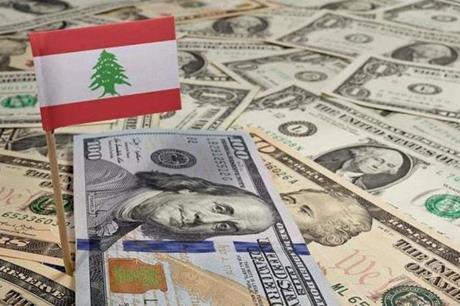 انهيار تاريخي لليرة اللبنانية أمام الدولار
