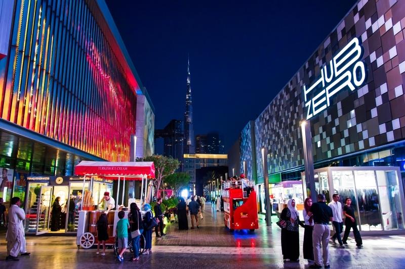 التسوق في دبي.. جذب عالمي محركه الفخامة والرقي' 